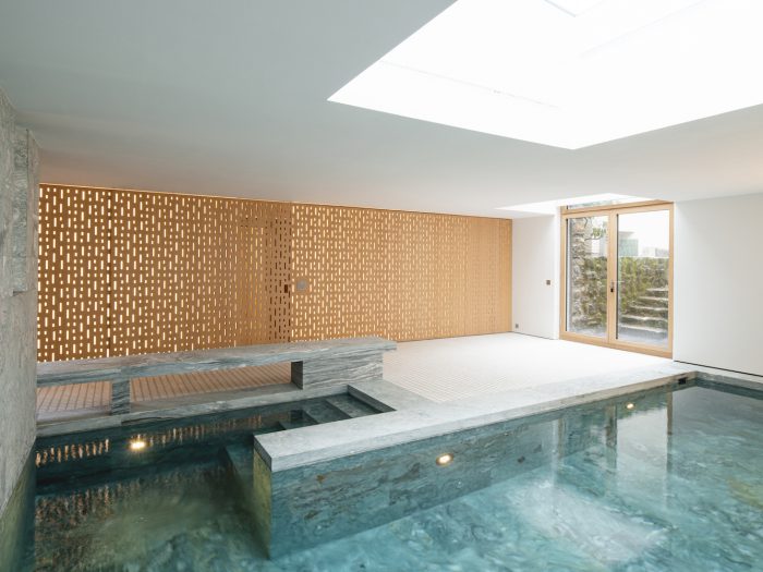 Construction d’une piscine intérieure – Pied du Jura